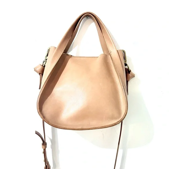 Madewell Sydney Light Tan Leather Crossbody Handbag Brass Details 9”x 8” - Picture 9 of 12